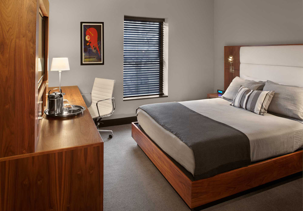 St. Paul Hotel Уустер Екстериор снимка