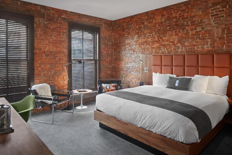St. Paul Hotel Уустер Екстериор снимка